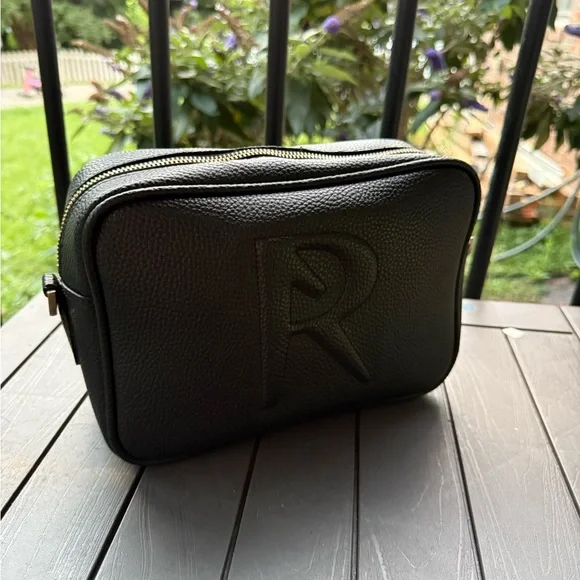 Vegan Purse Bundle - Picture 2 of 16